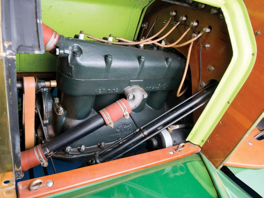  Ford Model T Speedster 1912 года  (фото 4 из 12)